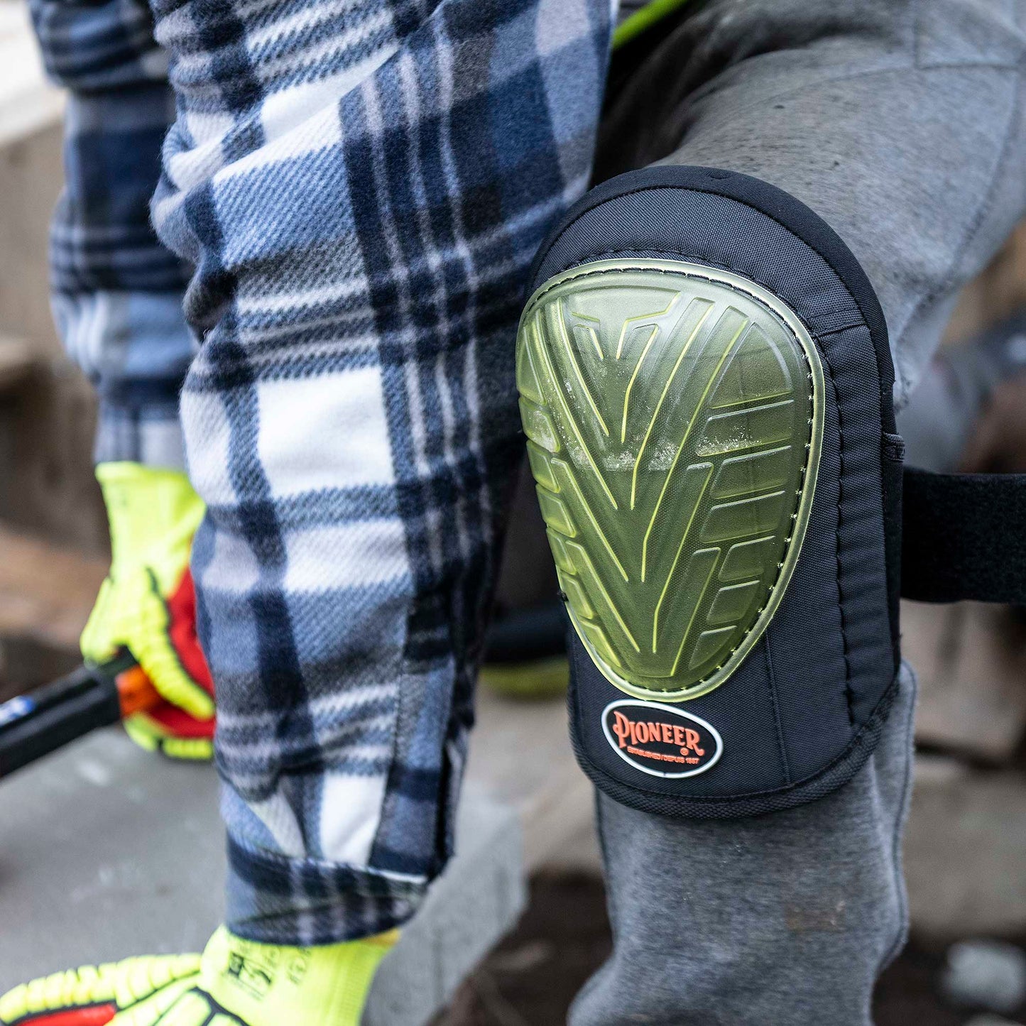 Pioneer Gel Knee Pads