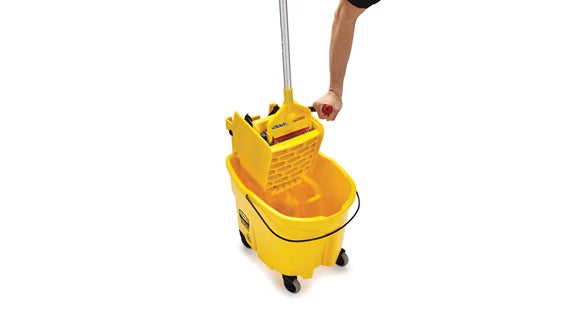 Rubbermaid Mop Bucket and Wringer Combo