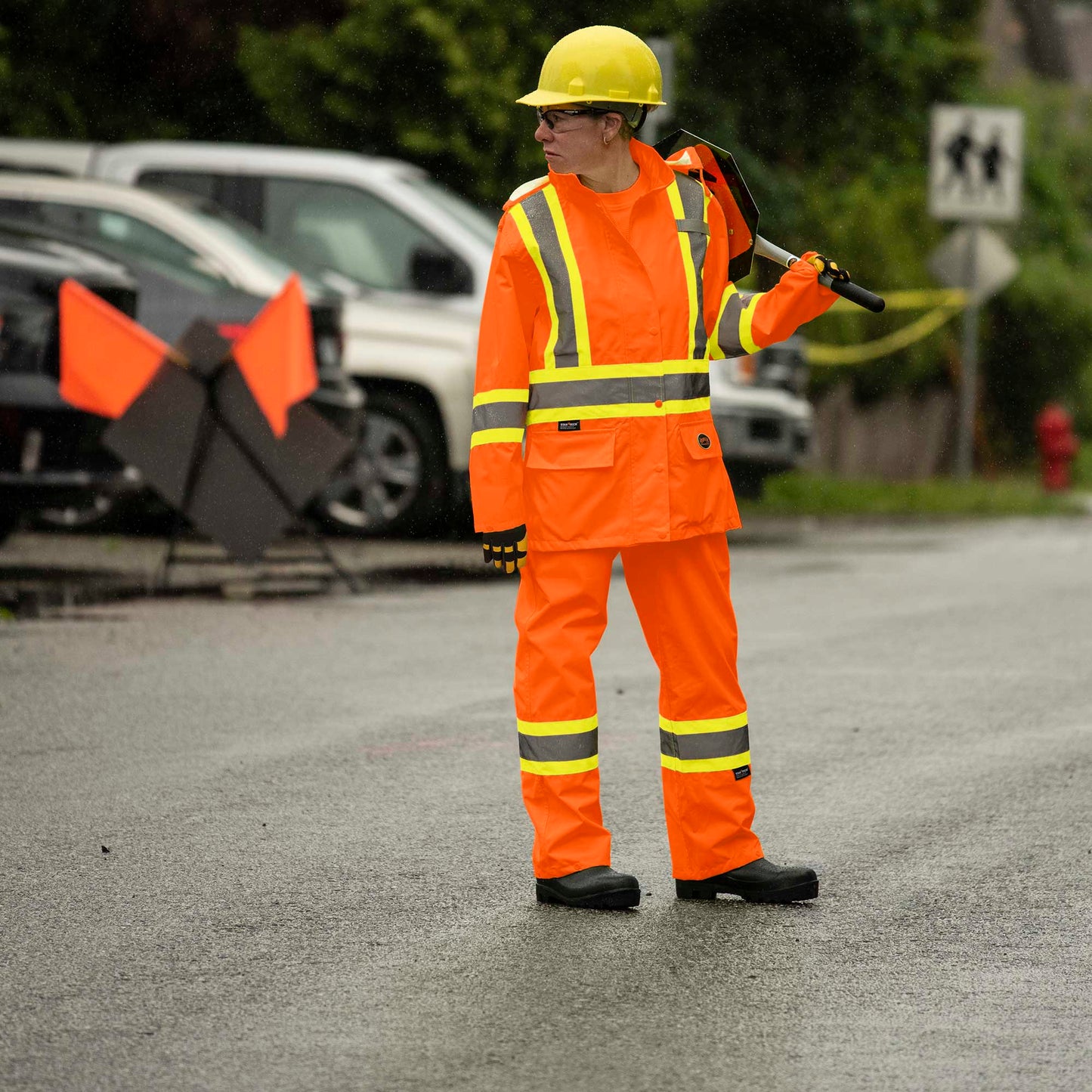 "The Rock" Women's Hi-Vis Waterproof Jackets
